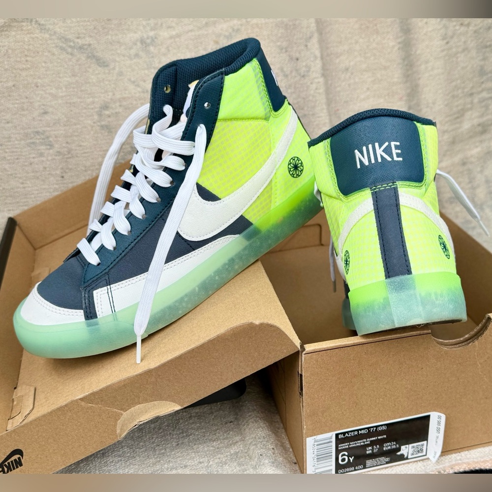 Nike Blazer Mid '77 GS 'Move To Zero - Armory Navy' Size 6 Big Kids